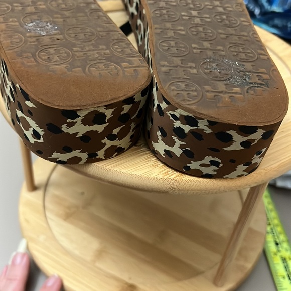 Tory Burch platform sandals - Picture 9 of 9